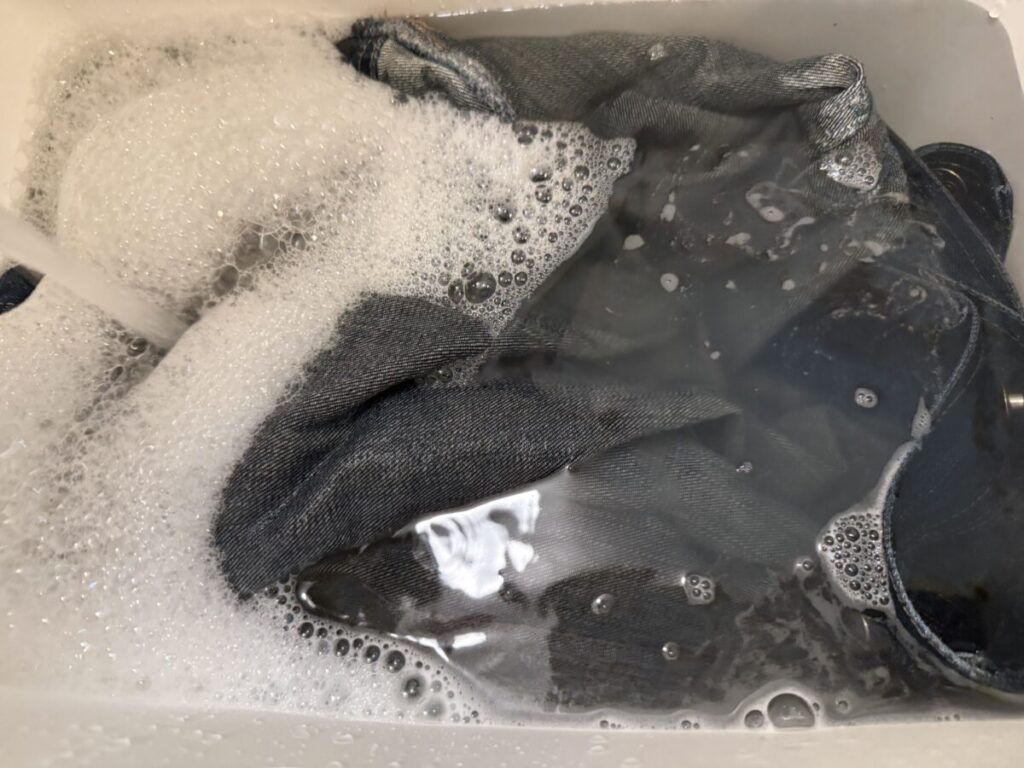 デニム用洗剤で洗う前